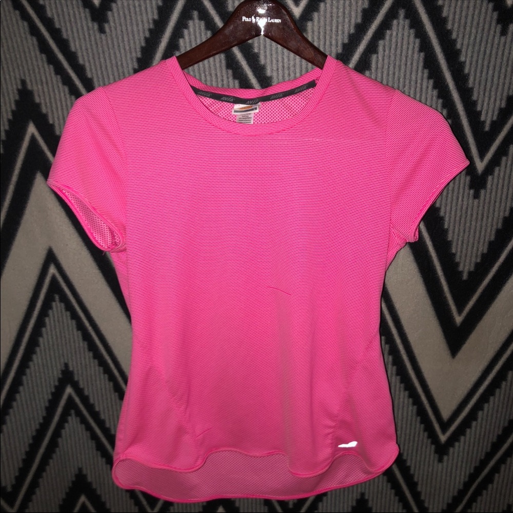 Avia pink tee